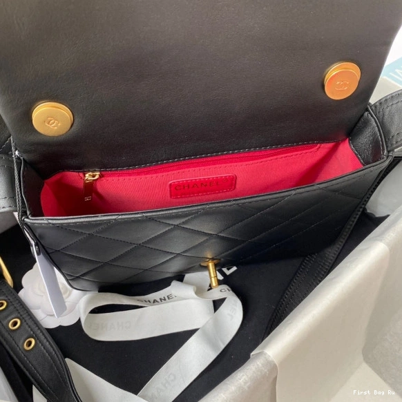 First Bag Ru FLAP BAG CHANEL 0819